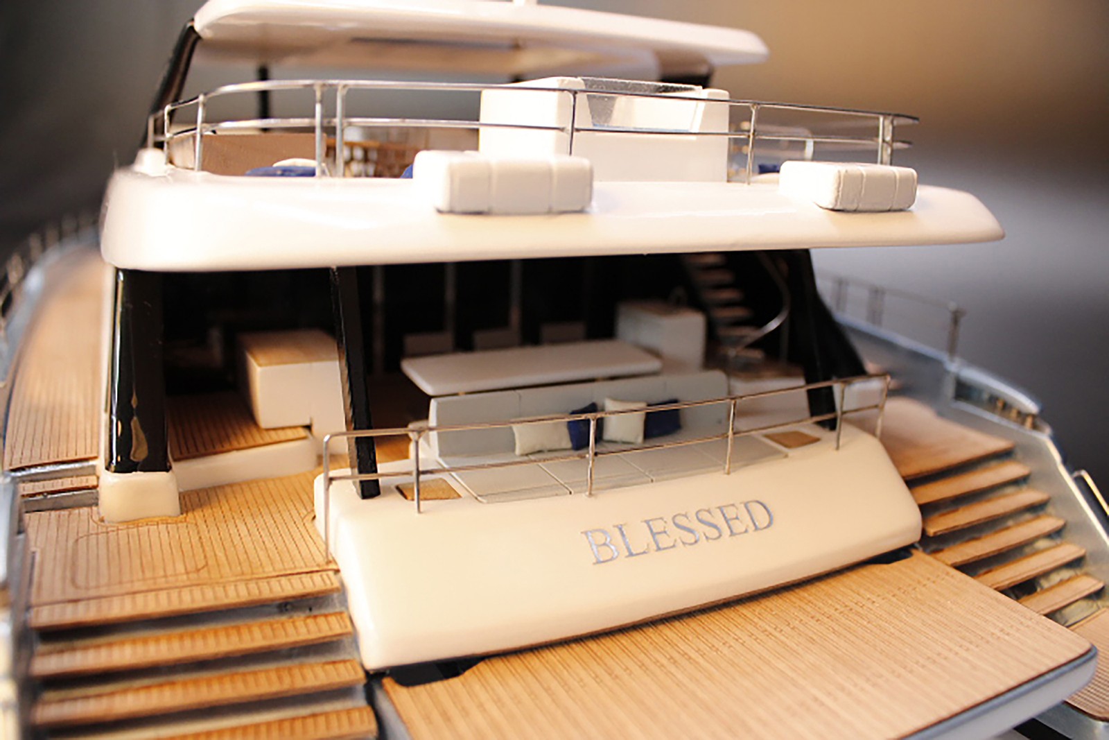 Sunreef 80 Power custom model - Image 4