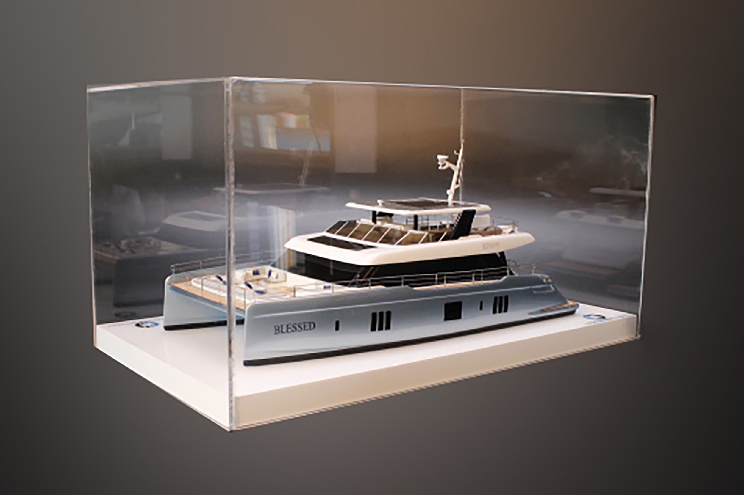 Sunreef 80 Power custom model - Image 7