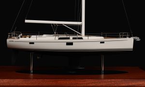 Hanse 455 "GAMBIT"-Custom Model + Half model with deck details