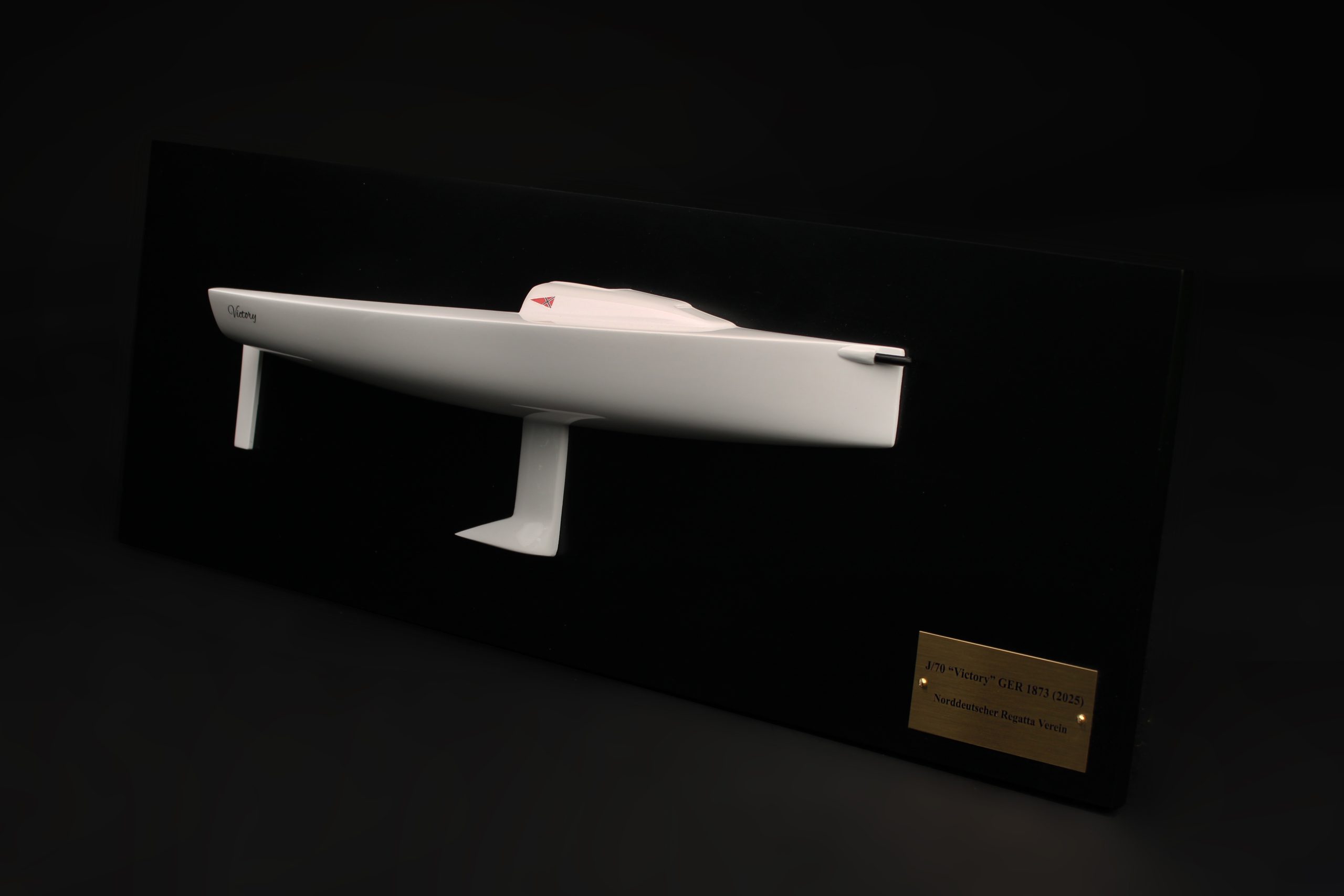 J70-Custom Half Model with Cabin and Cockpit Only - Image 3