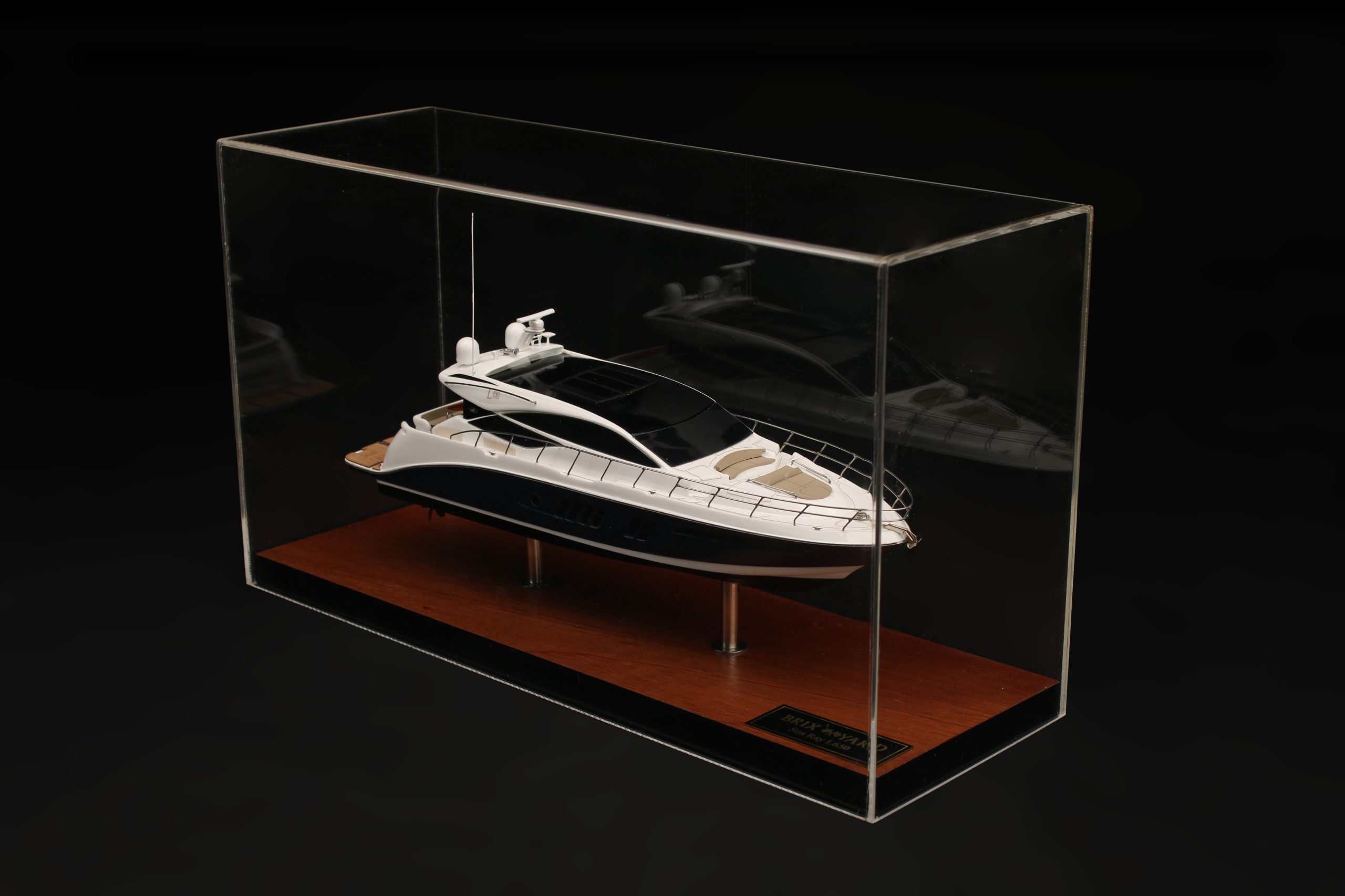 Sea Ray L650 Express-Custom Miniature - Image 10