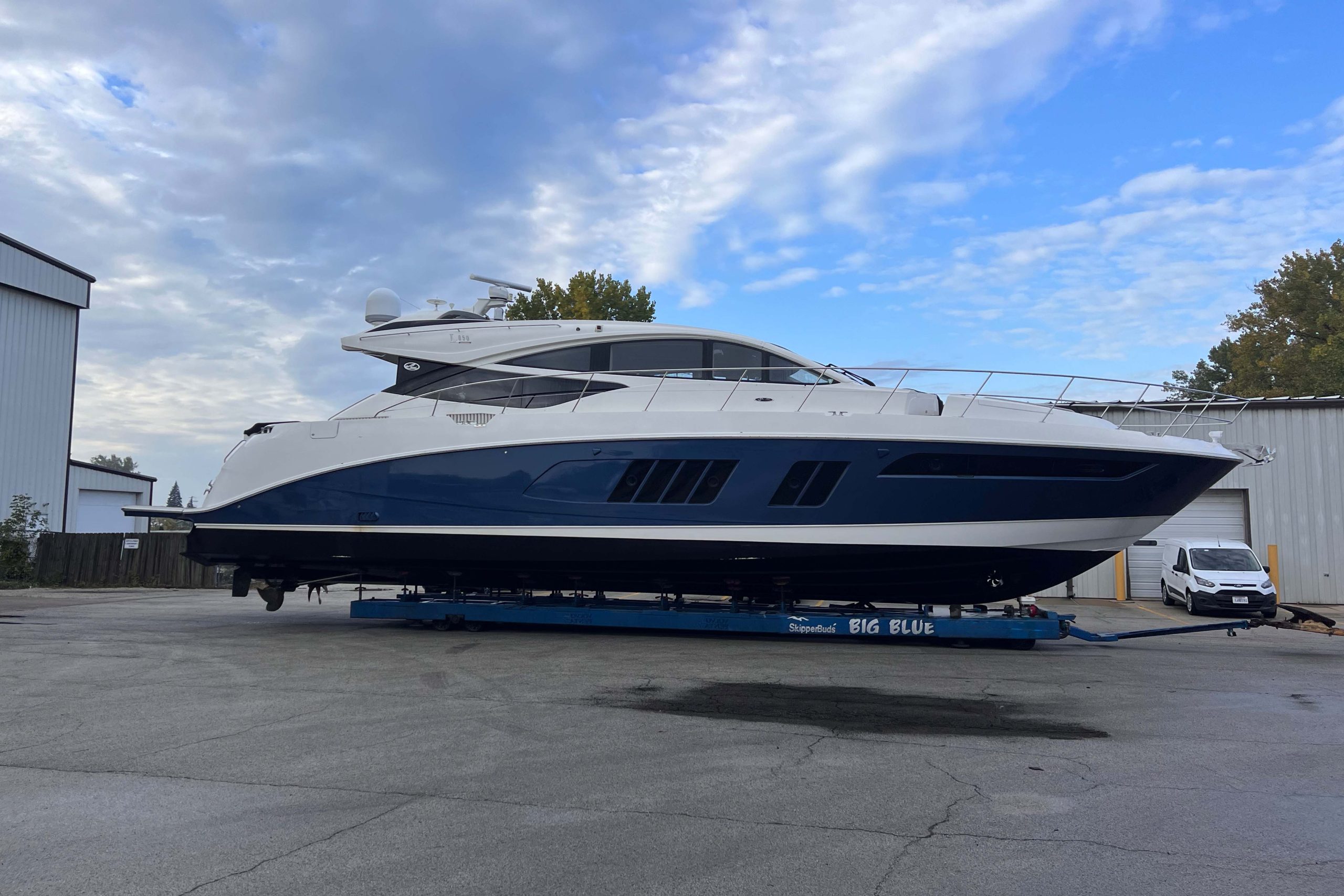 Sea Ray L650 Express-Custom Miniature - Image 3