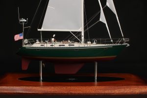 Taswell 44 "Forever Young"-Custom Model +Desk Model