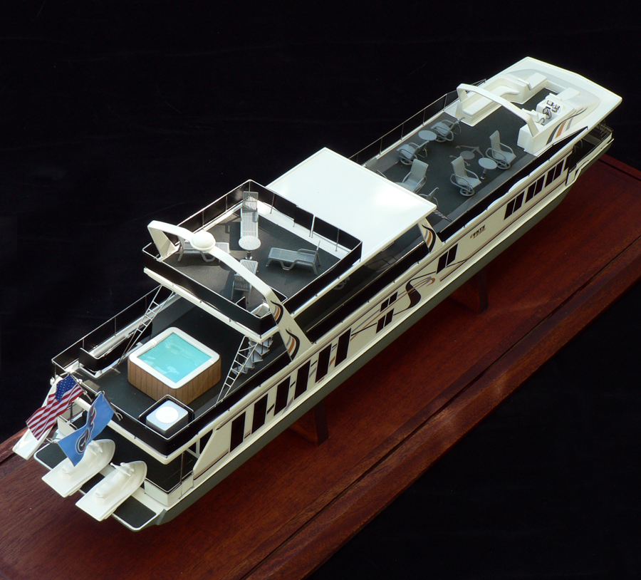 Custom Models - Fantasy Yachts Houseboat - Fantasy Yachts Houseboat 110 "Cents Less" - Abordage