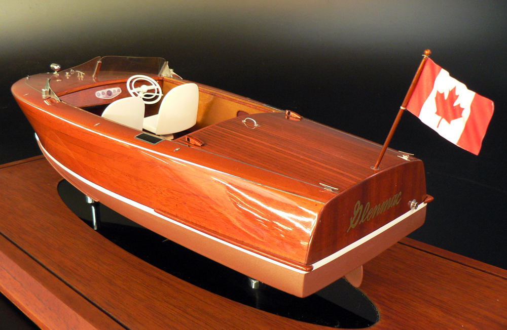 Custom Models - Shepherd - SHEPHERD 17' - Abordage