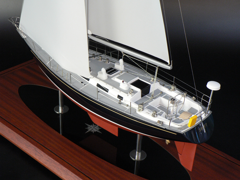 Custom Models - United States Naval Academy - Navy 44 - Abordage