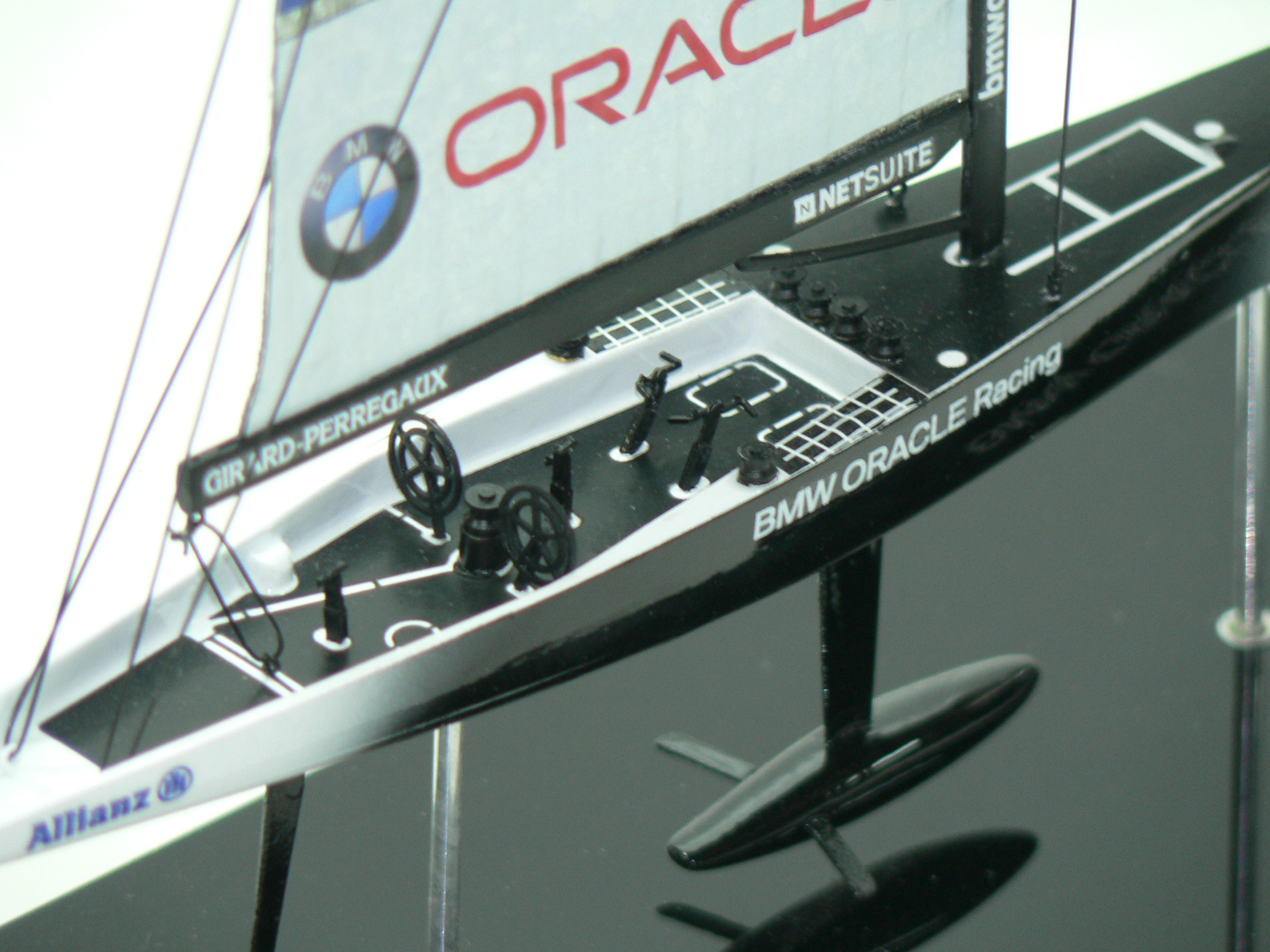 Fine Ship Models - - BMW Oracle Racing - Abordage