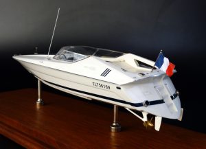 Custom Models - Riva - Riva St Tropez - Abordage