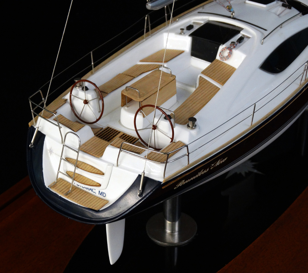 Custom Models - - Jeanneau 45 DS - Abordage