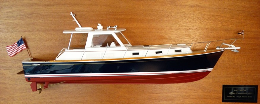 Custom Half Models - Grand Banks - Grand Banks Eastbay 43 HX - Abordage