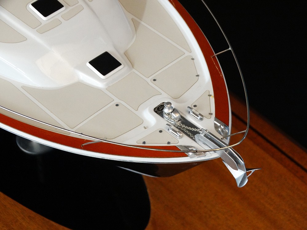 Custom Models - Sabre Yachts - Sabre Dirigo 66 - Abordage