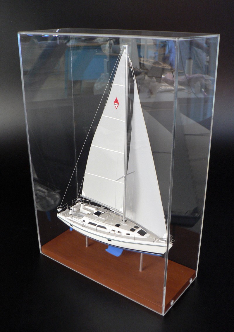 Custom Desk Models - Catalina - Catalina 400 desk model - Abordage