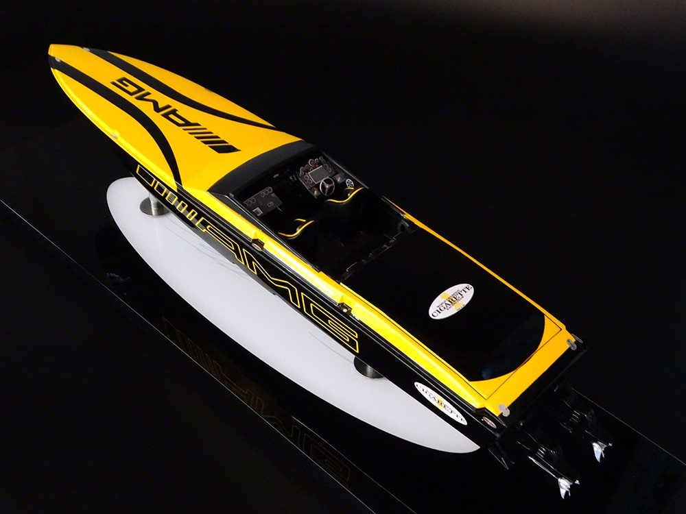 Custom Models - Cigarette - Cigarette 50 custom model - Abordage