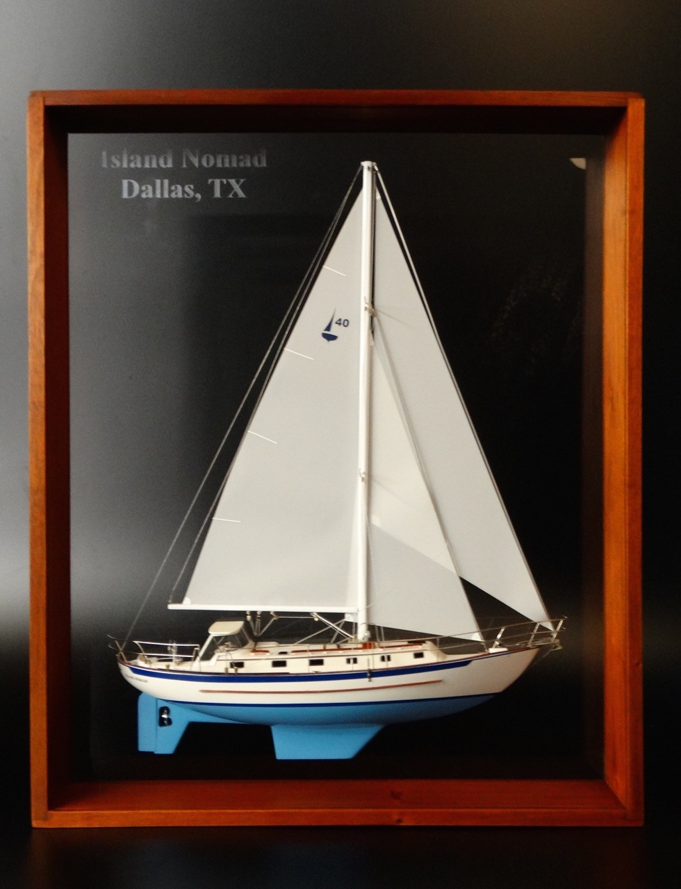 Custom Half Models - Pacific Seacraft - Pacific Seacraft 40 Framed Half Model - Abordage