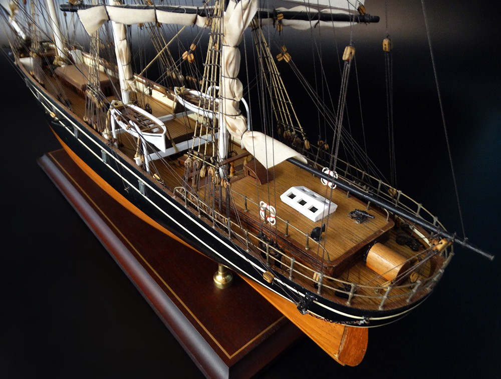Historic Ships - - Cutty Sark 1840 - Abordage