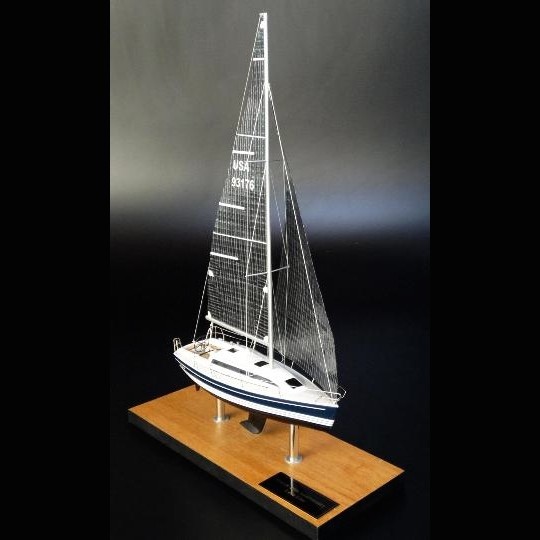 Custom Desk Models - X-Yachts - X-Yachts X-332 Sport desk model - Abordage
