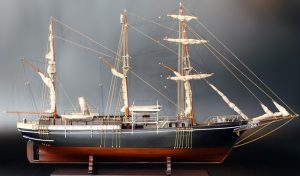 Historic Ships - - Endurance 1914 - Abordage