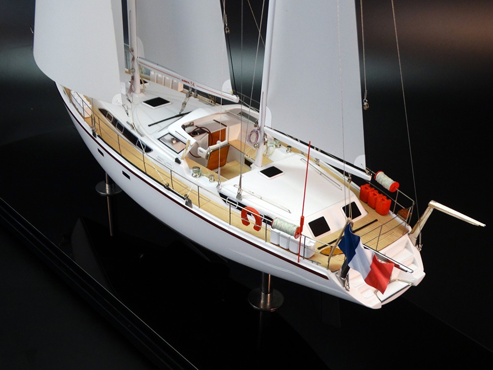 Custom Models - Amel - Amel 54 Custom model - Abordage