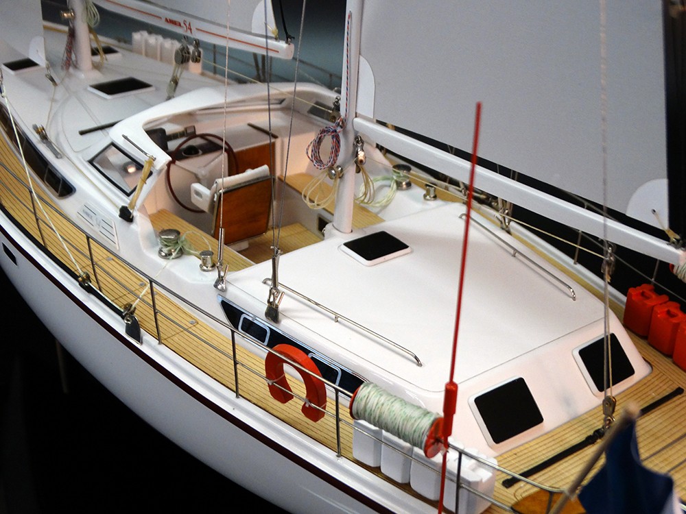 Custom Models - Amel - Amel 54 Custom model - Abordage