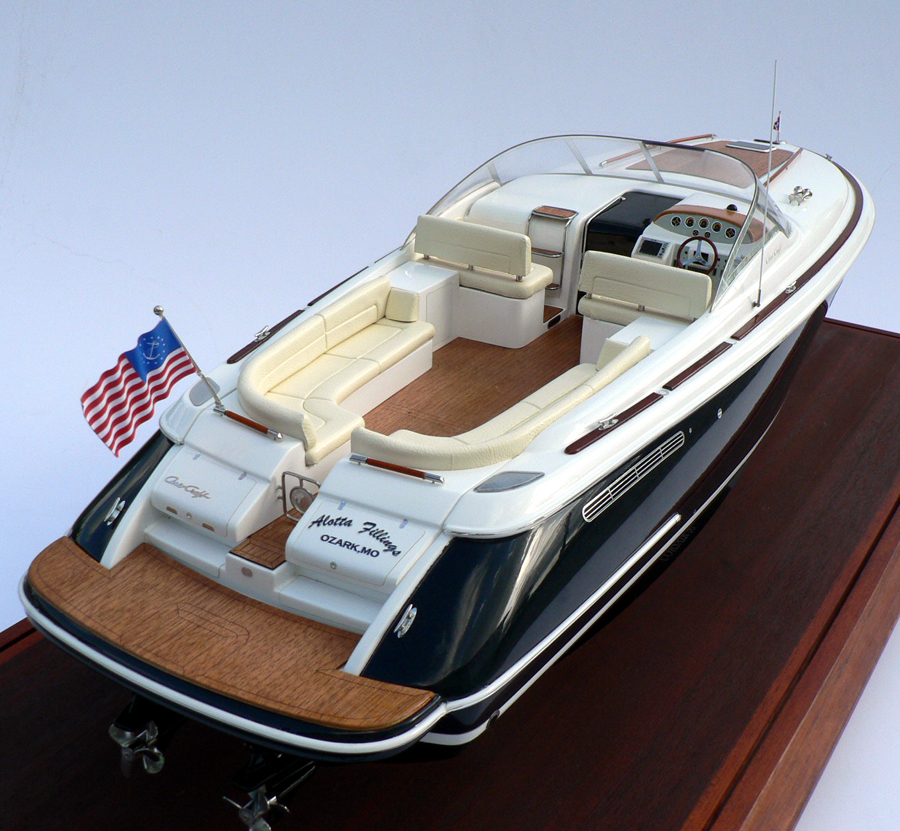 Custom Models - Chris Craft - Chris Craft Corsair 36 "Alotta Fillings" - Abordage
