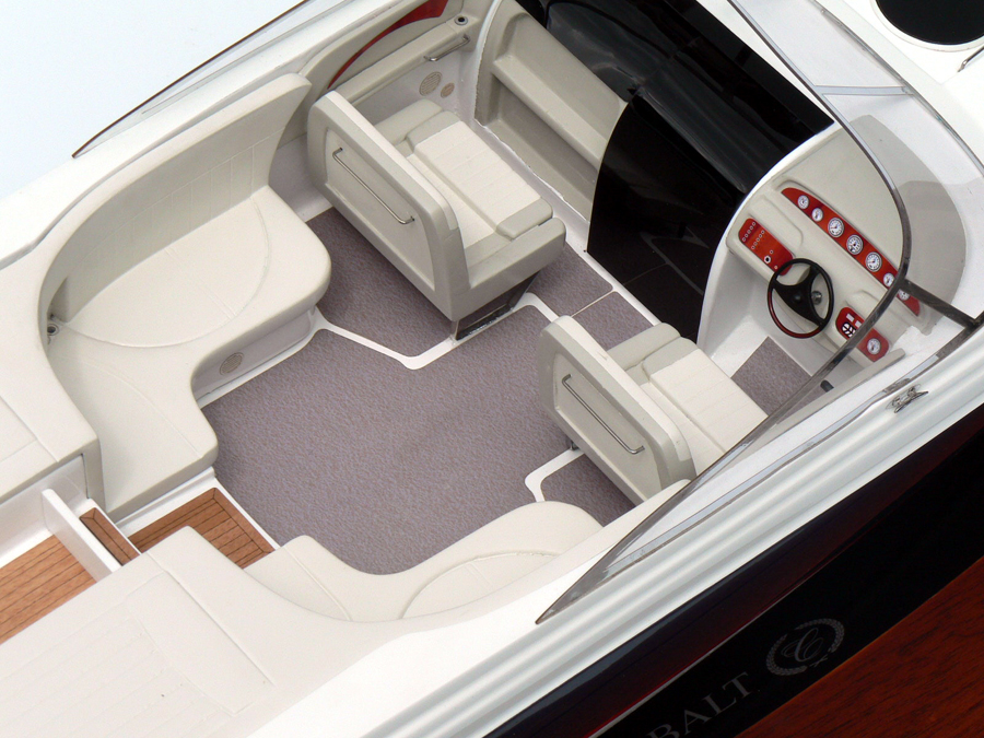 Custom Models - Cobalt - Cobalt 263 - Abordage