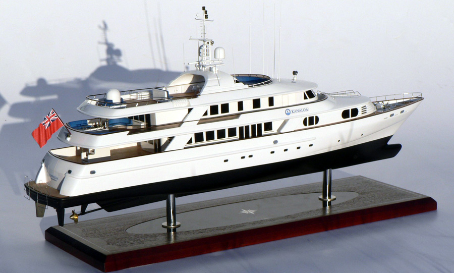 Custom Models - CRN - CRN Yacht "Kanaloa" - Abordage