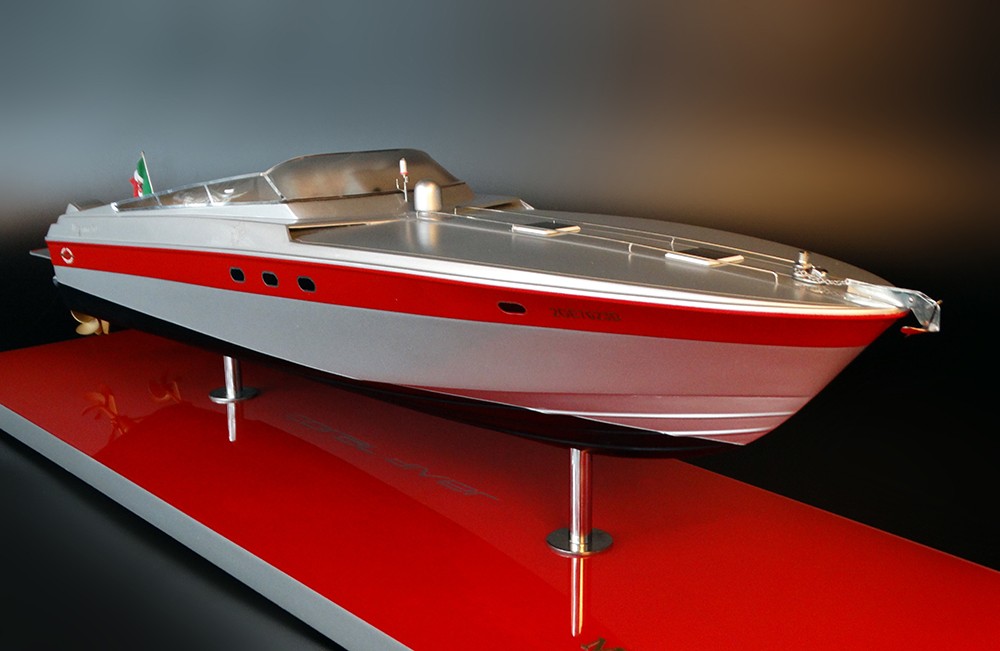 Custom Models - Magnum Marine - Magnum 50 custom model - Abordage