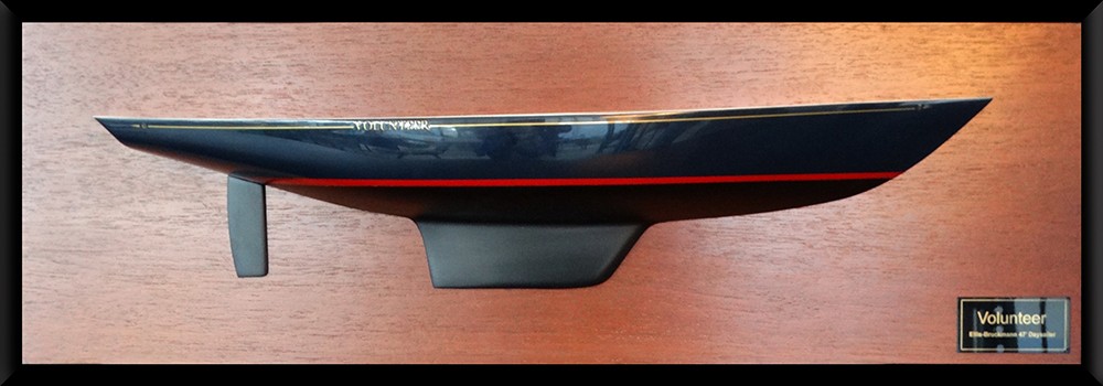 Custom Half Models - - Volunteer 47 Mark Ellis design half hull flushdeck - Abordage