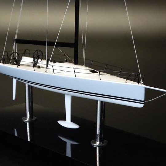 Custom Desk Models - TP 52 - TP 52 desk model - Abordage