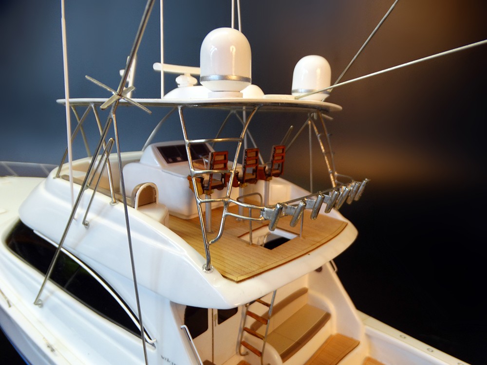 Custom Models - Viking Yachts - Viking 66 custom model - Abordage