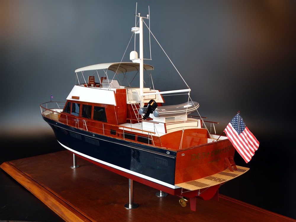 Custom Models - Hunt - Hunt 61 Trawler custom model - Abordage