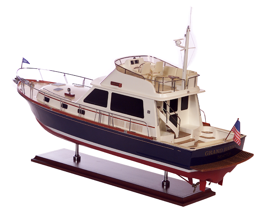 Custom Models - Grand Banks - Grand Banks 47 - Abordage