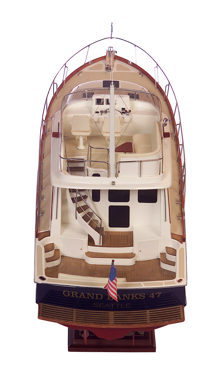 Custom Models - Grand Banks - Grand Banks 47 - Abordage