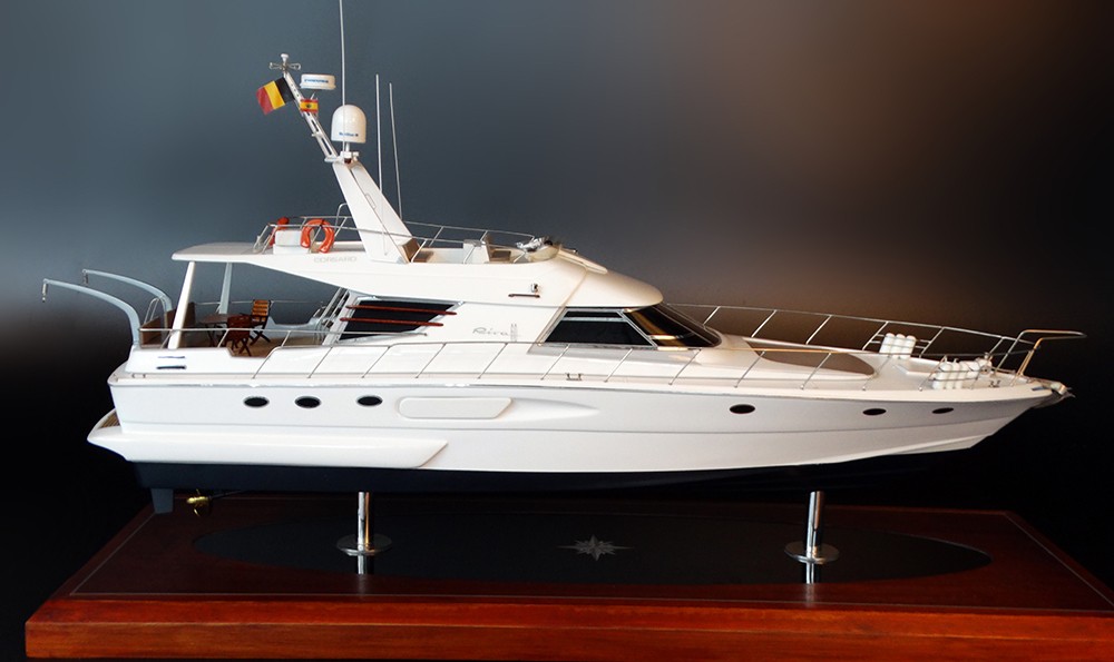 Custom Models - Riva - Riva Corsaro 60 custom model - Abordage