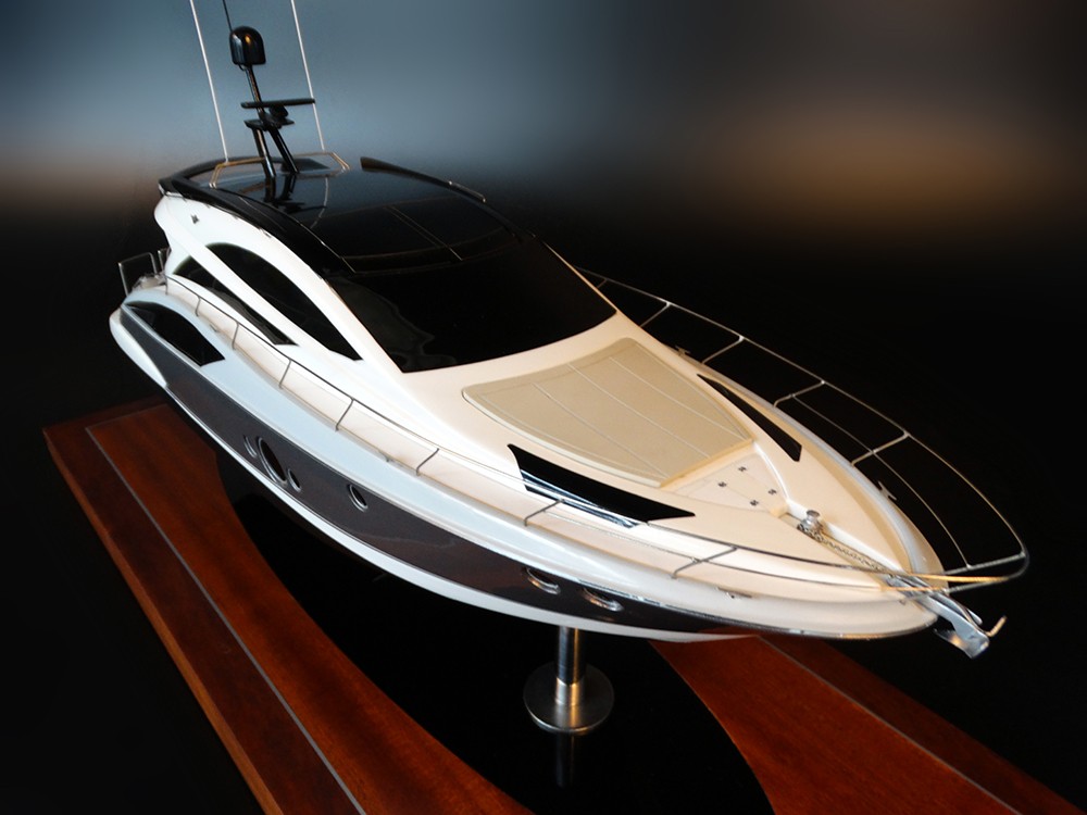 Custom Models - Marquis Yachts - Marquis SC 500 custom model - Abordage