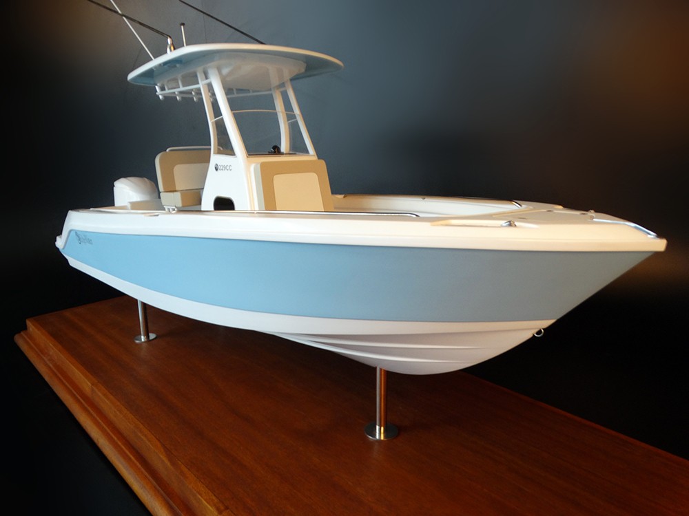 Custom Models - EdgeWater Boats - EdgeWater 229CC custom model - Abordage