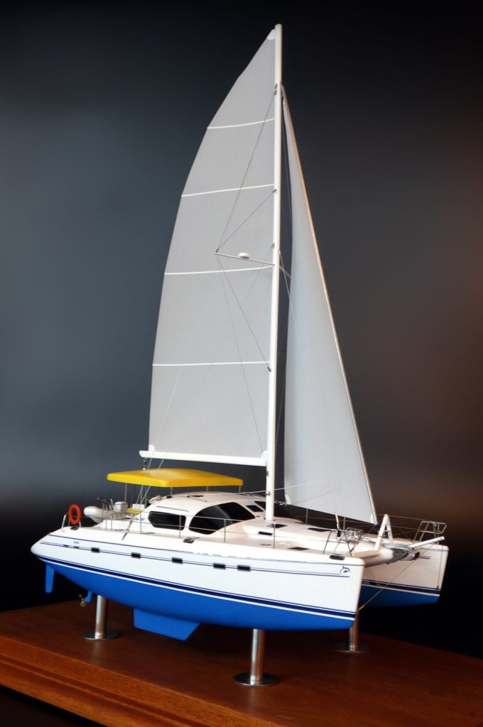 Custom Models - Alliaura - Privilège 495 Catamaran custom model - Abordage