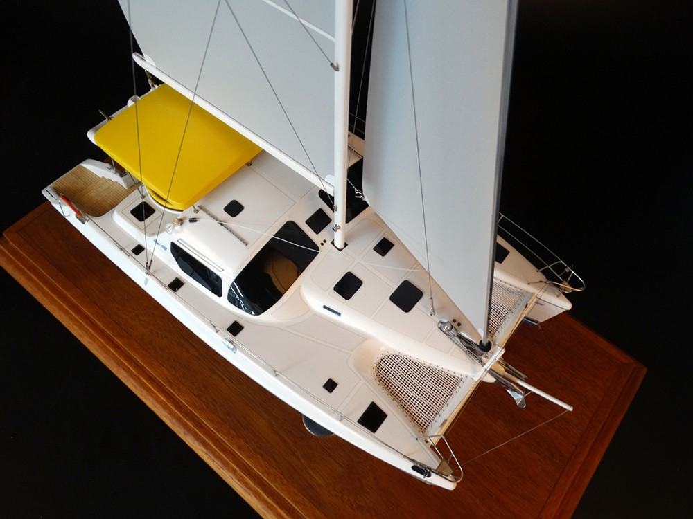 Custom Models - Alliaura - Privilège 495 Catamaran custom model - Abordage
