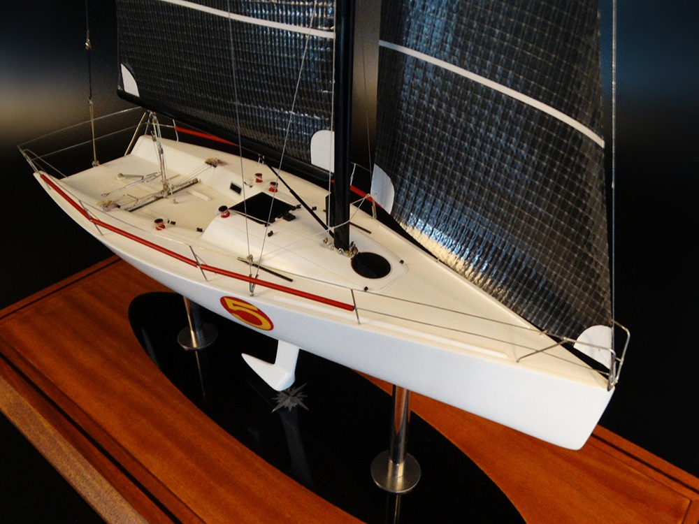 Custom Models - Farr - Farr Mumm 30 custom model - Abordage