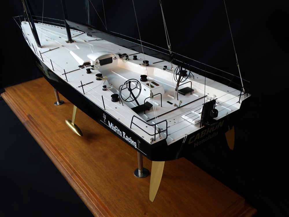 Custom Models - - Botin 80, CABRON, custom model - Abordage