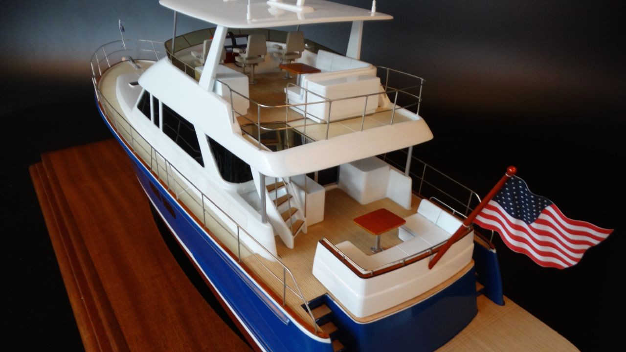 Custom Models - Hunt - Hunt 60 Ocean Series Flybridge custom model - Abordage