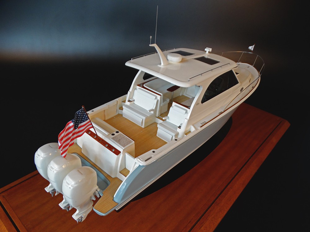 Custom Models - Hinckley - Hinckley 40X custom model - Abordage