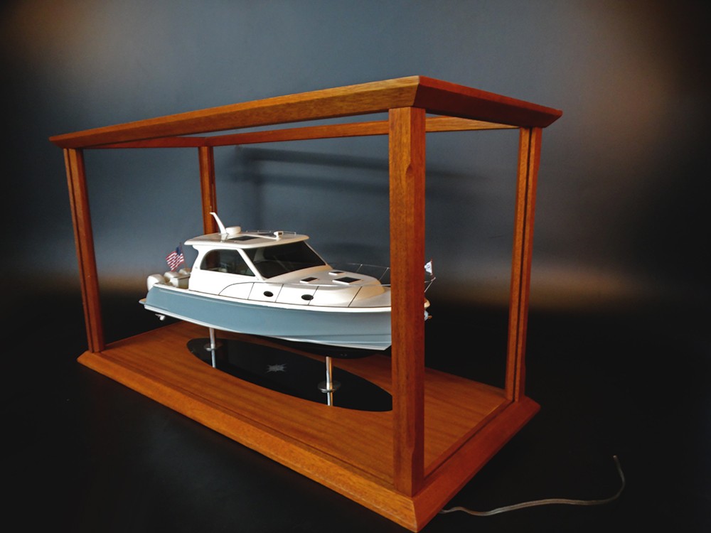 Custom Models - Hinckley - Hinckley 40X custom model - Abordage