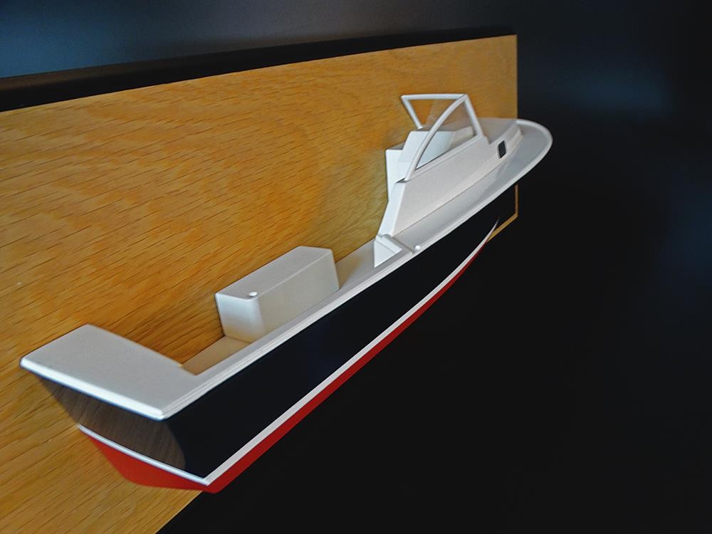 Custom Half Models - - Surfhunter 25 half model with cabin and cockpit only - Abordage