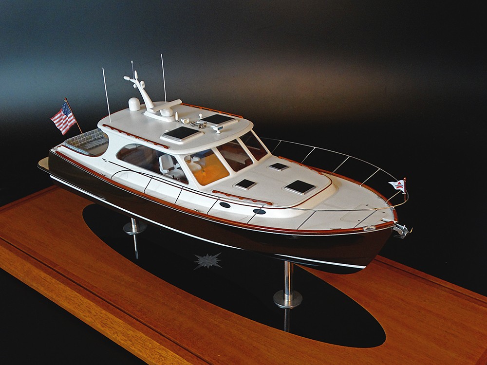 Custom Models - Hinckley - Hinckley Talaria 43 custom model - Abordage