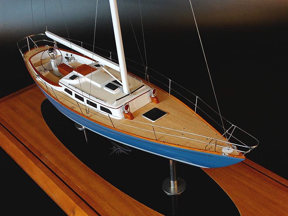 Custom Models - Morris Yachts - Morris 42 custom model - Abordage