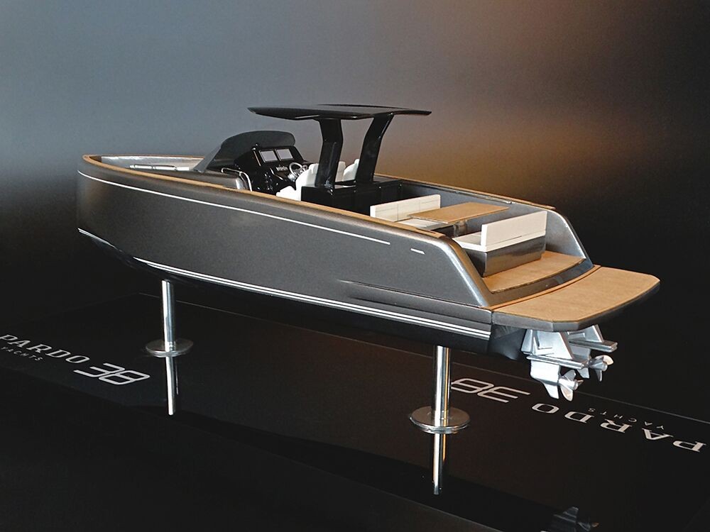 Custom Models - Pardo - Pardo 38 custom model - Abordage