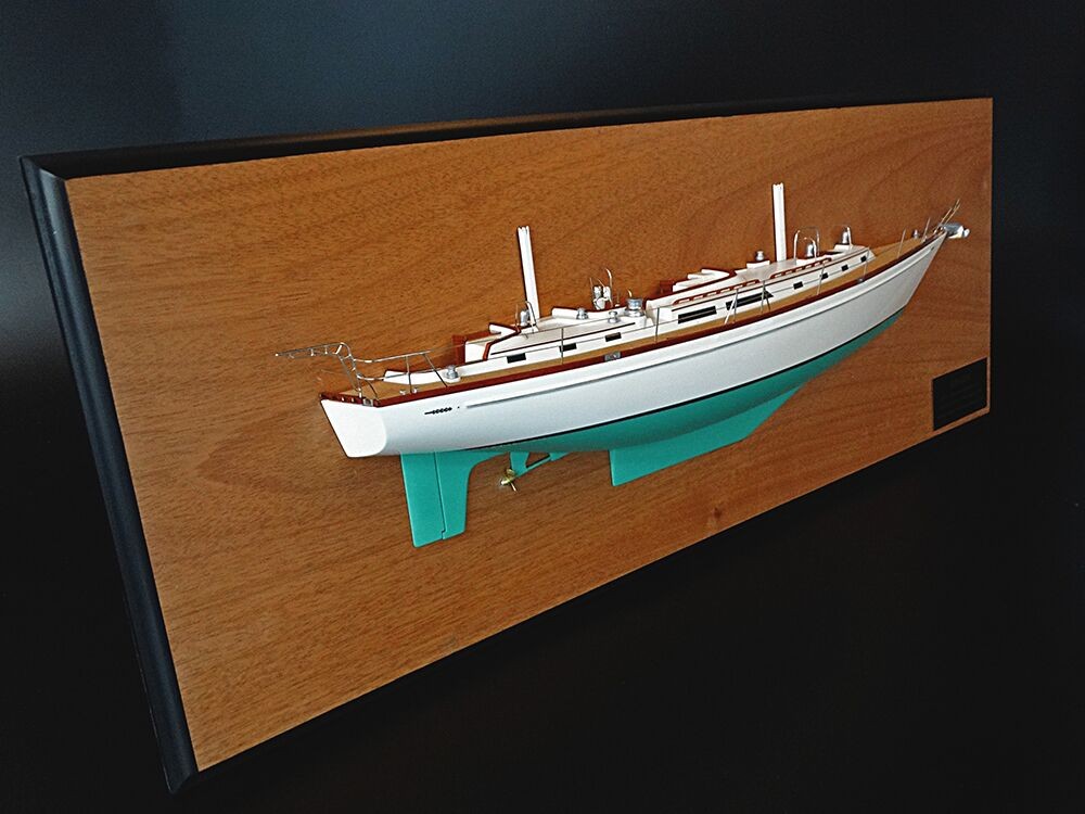 Custom Half Models - JOHN G. ALDEN DESIGN - Alden 70 custom half model with deck details - Abordage