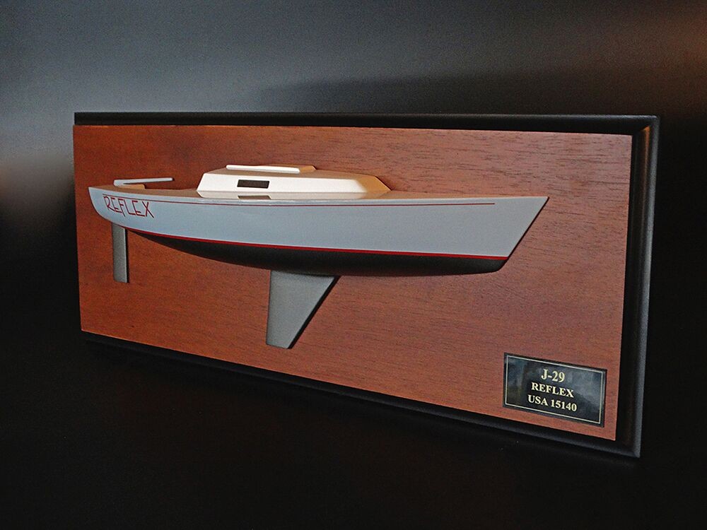 Custom Half Models - JBoats - J29 custom half model with cabin and cockpit only - Abordage