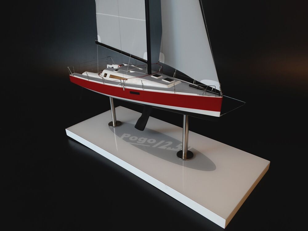 Custom Models - Pogo Structures - POGO 12,50 custom model 2019 - Abordage